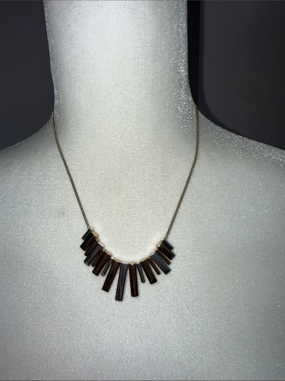 Vintage Silver & Gold Metal Fringe on Silvertone Snake Chain Necklace 18” - Picture 2 of 3